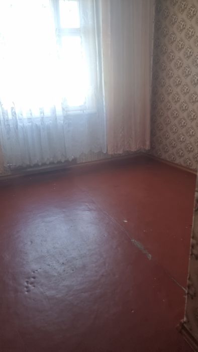 Продаж 4х кімнатної кварьири мікрорайон Сонячний