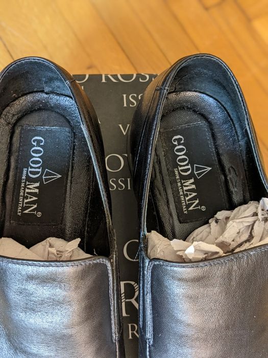 Нові , чоловічі. Натуральна шкіра.