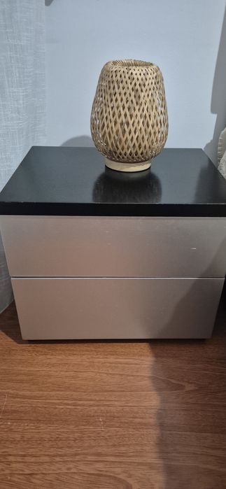 Mesinhas cabeceira de 2 gavetas