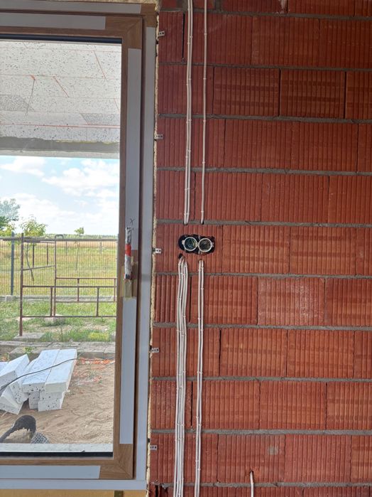 Elektryk – Instalacje Elektryczne, Przyłącza