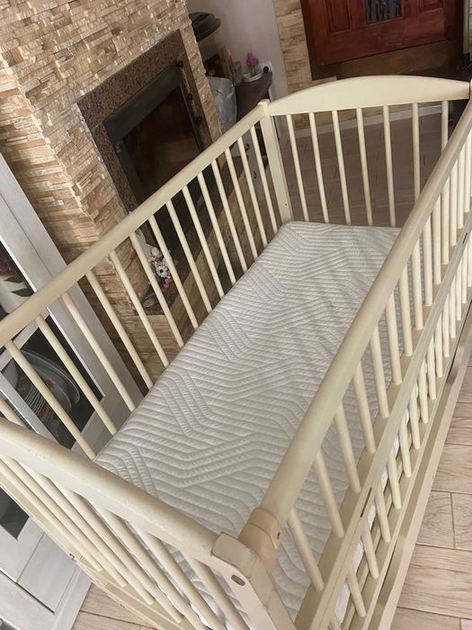 Ліжечко колиска для дитини