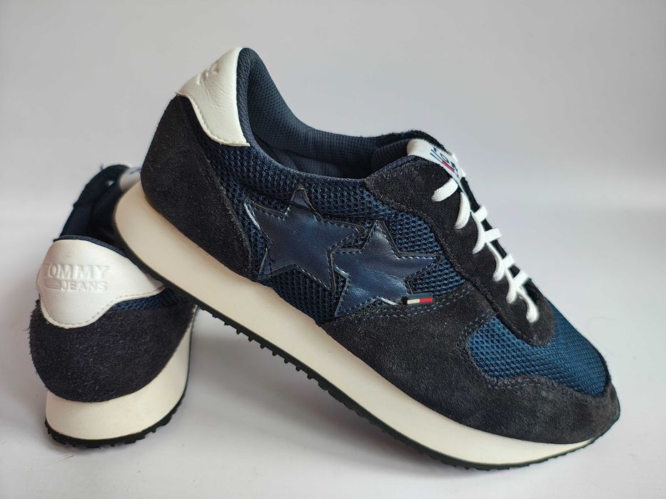 - Tommy Jeans - Star Sneaker r. 40