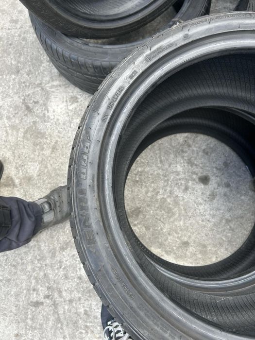 Шини літо комплект 4 колеса : 245/40 R19 ; 275/35 R19 б/у