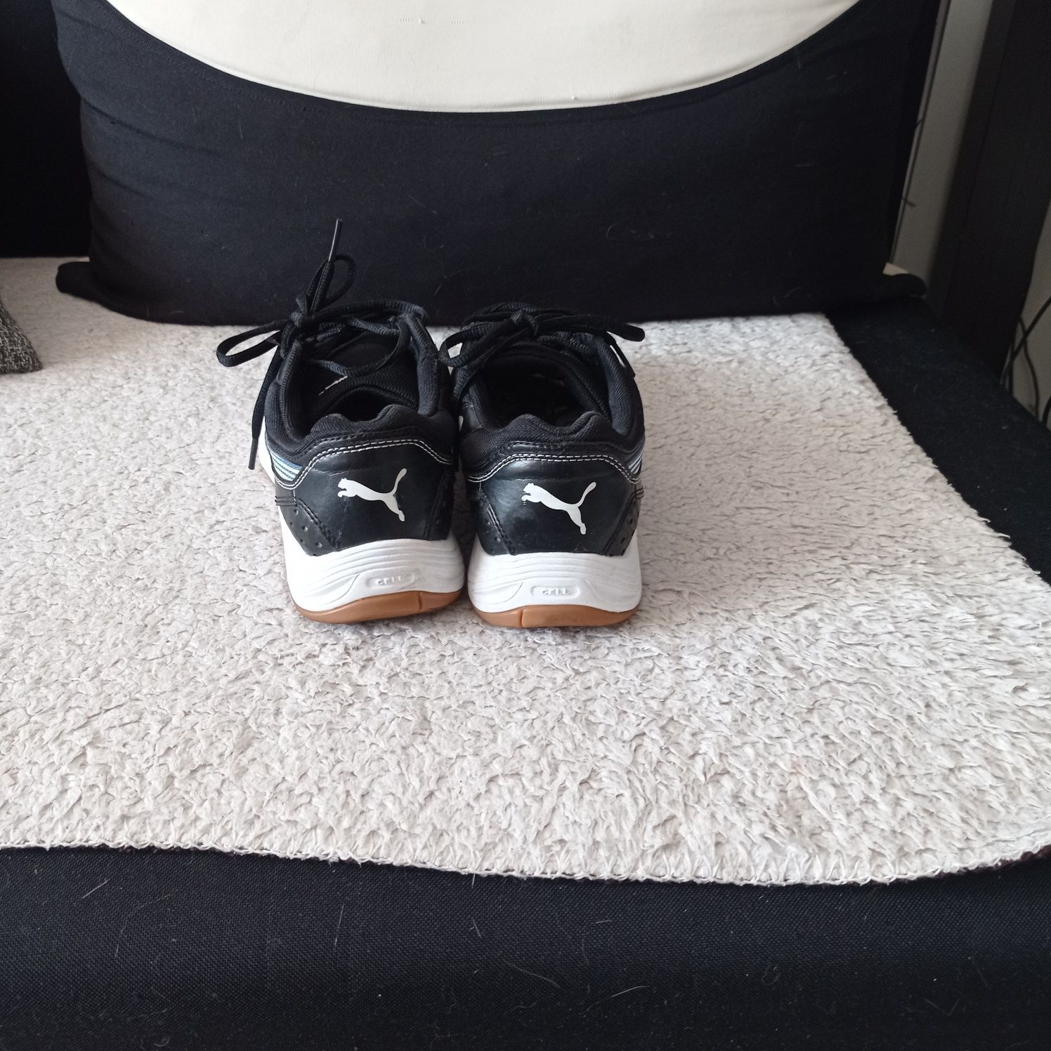 Buty , adidasy dziecięce Puma rozmiar 38