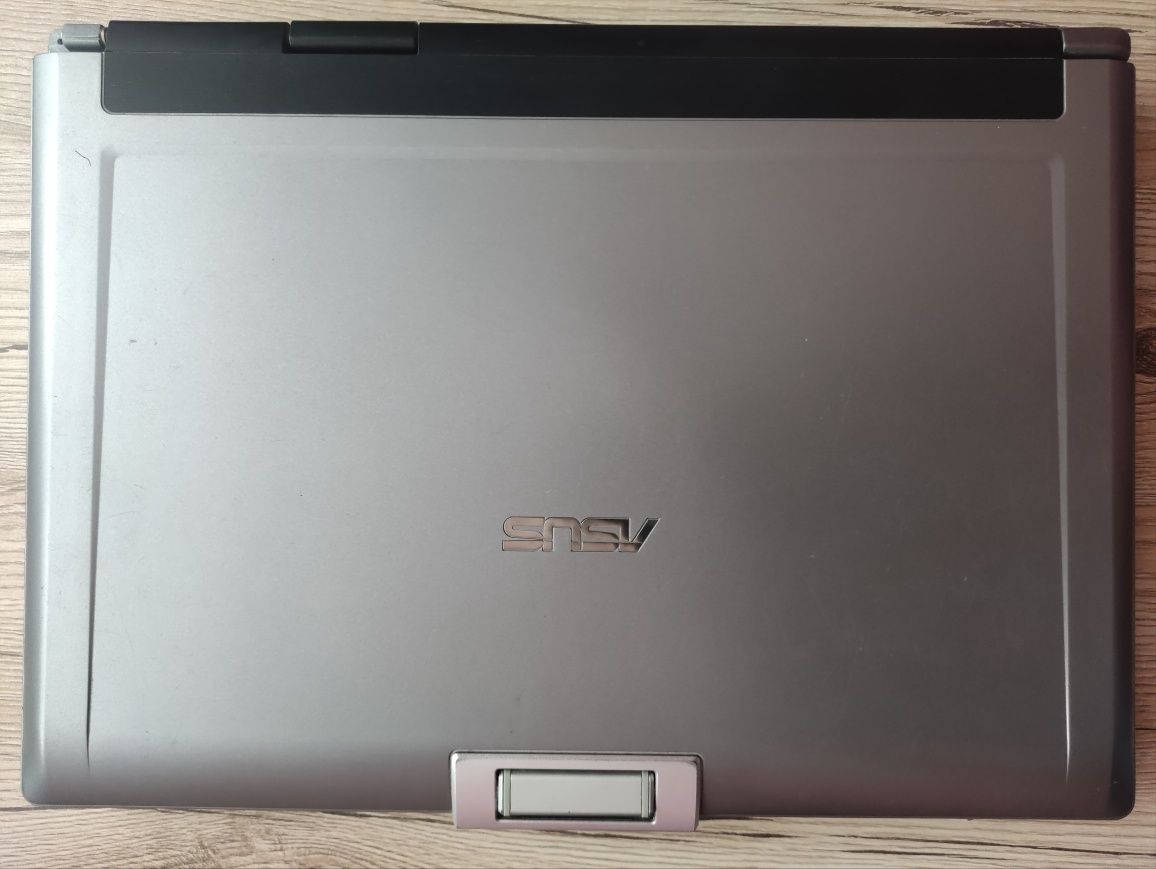 Laptop Asus F5R stan dobry