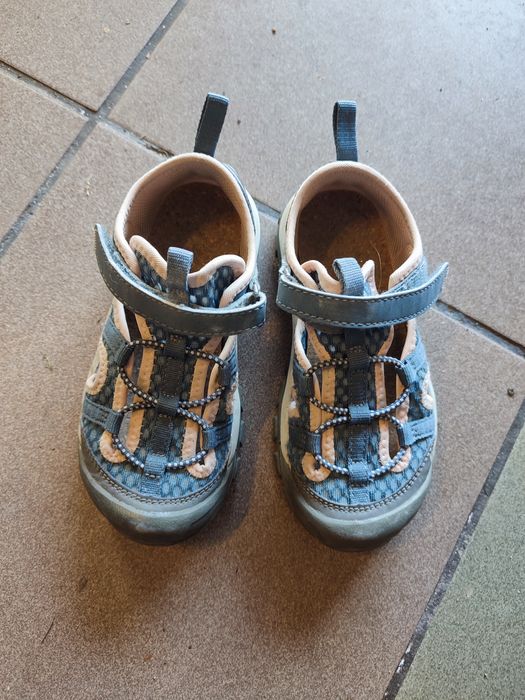 Sandały turystyczne Quechua 28