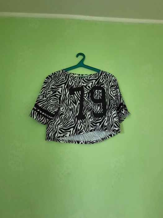 футболка с принтом зебры