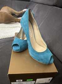 Piekne  nowe błękitne buty Venezia rozm 36