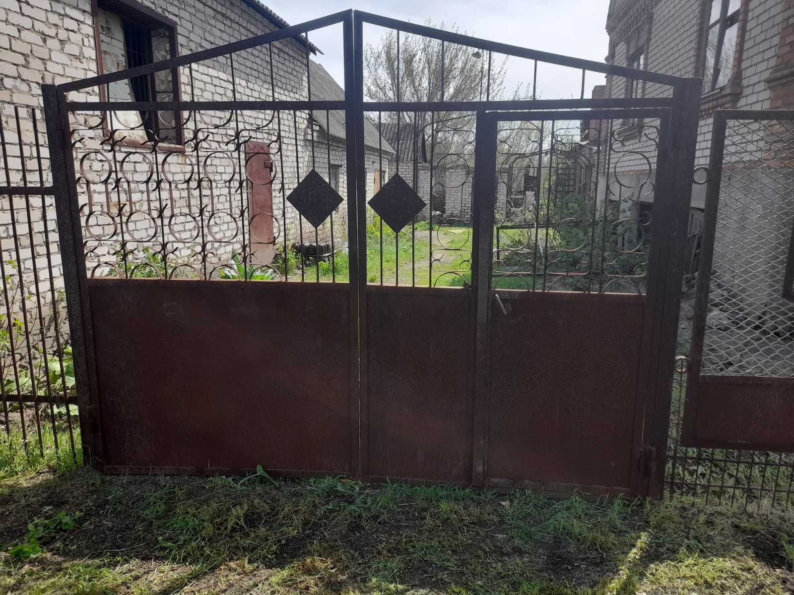 Ворота для двора