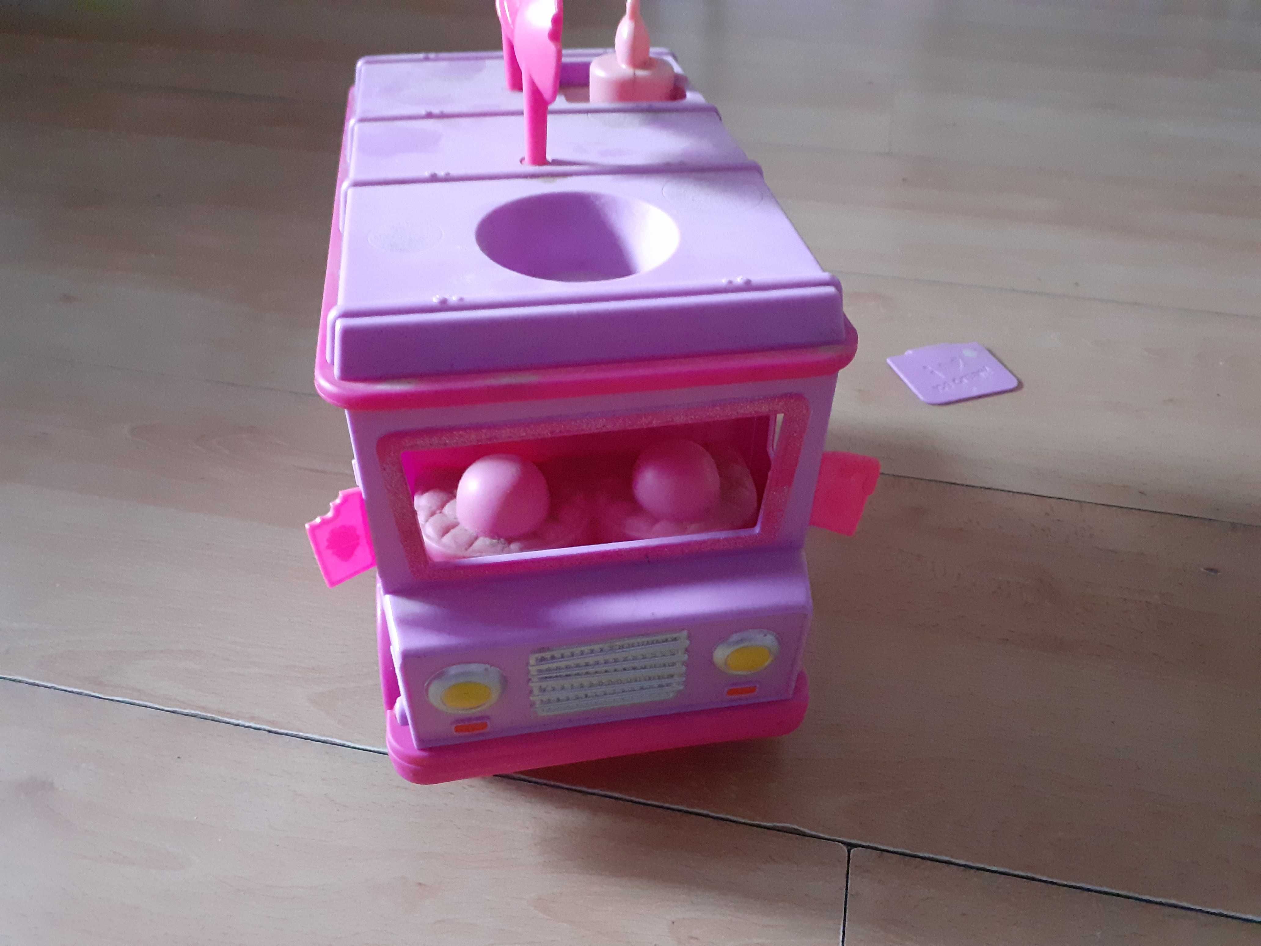 Autobus num noms