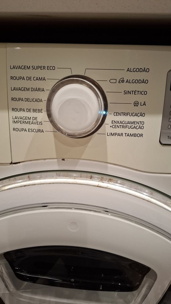 Máquina de lavar roupa Samsung com addwash
