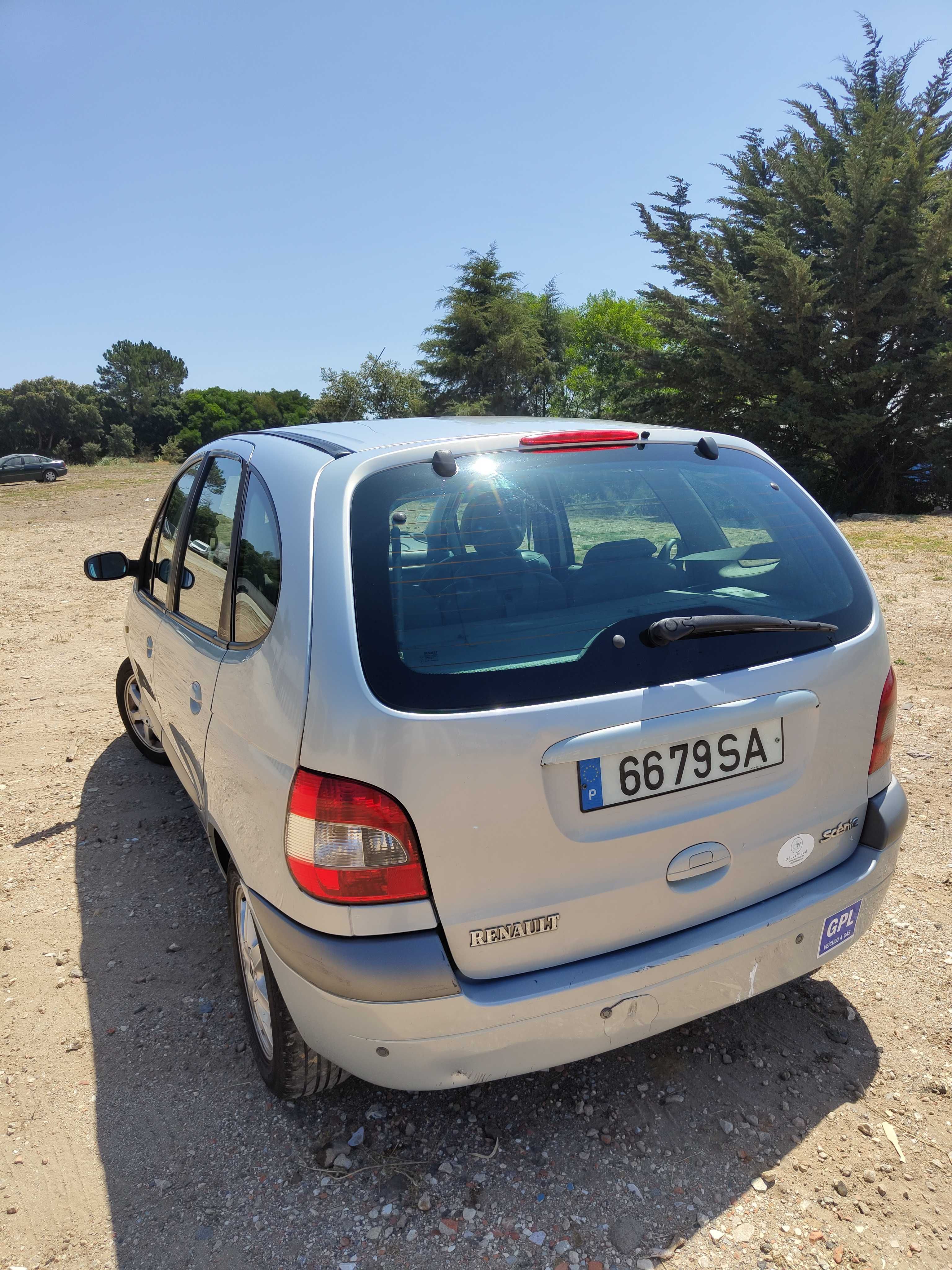 Renault Scenic 1.4 gpl