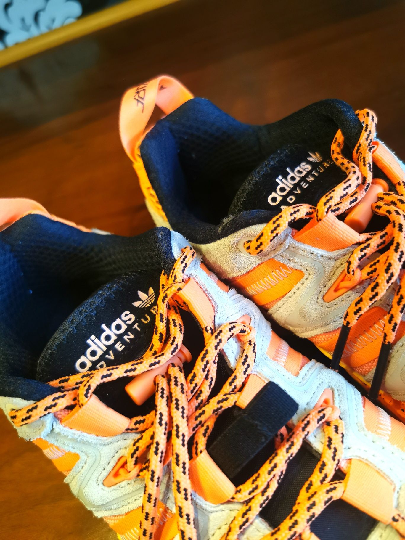 Buty Adidas Hyperturf Adventure r.40 (Unisex)
