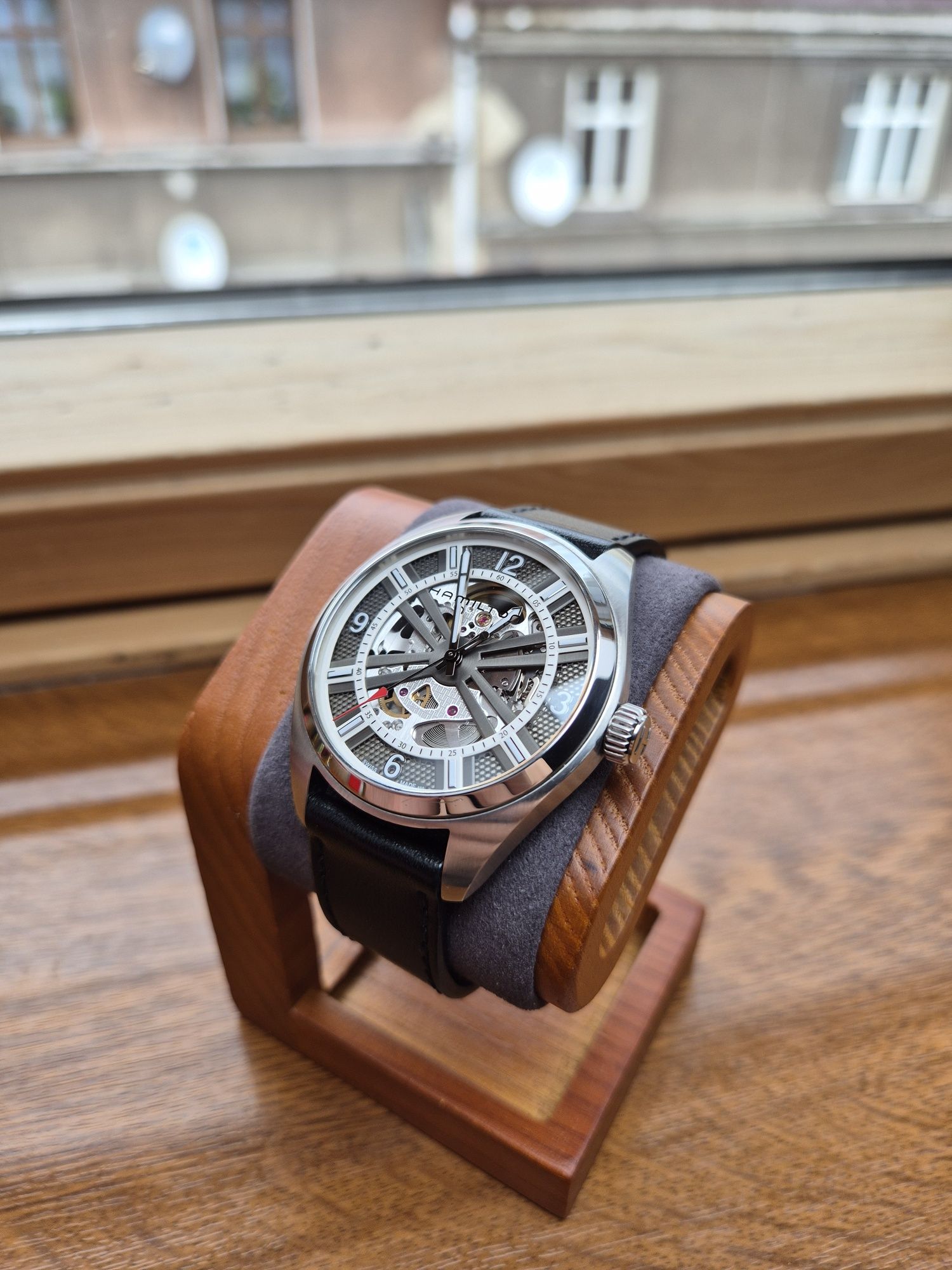Hamilton Jazzmaster Skeleton
