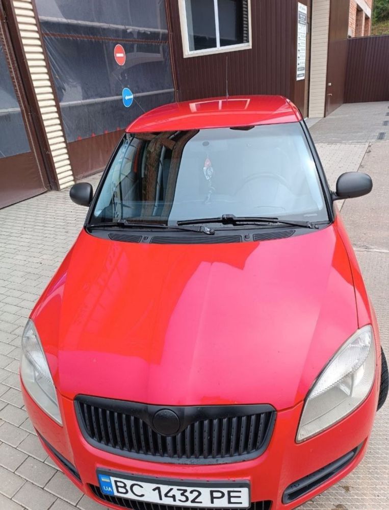 Гарний стан дзвоніть