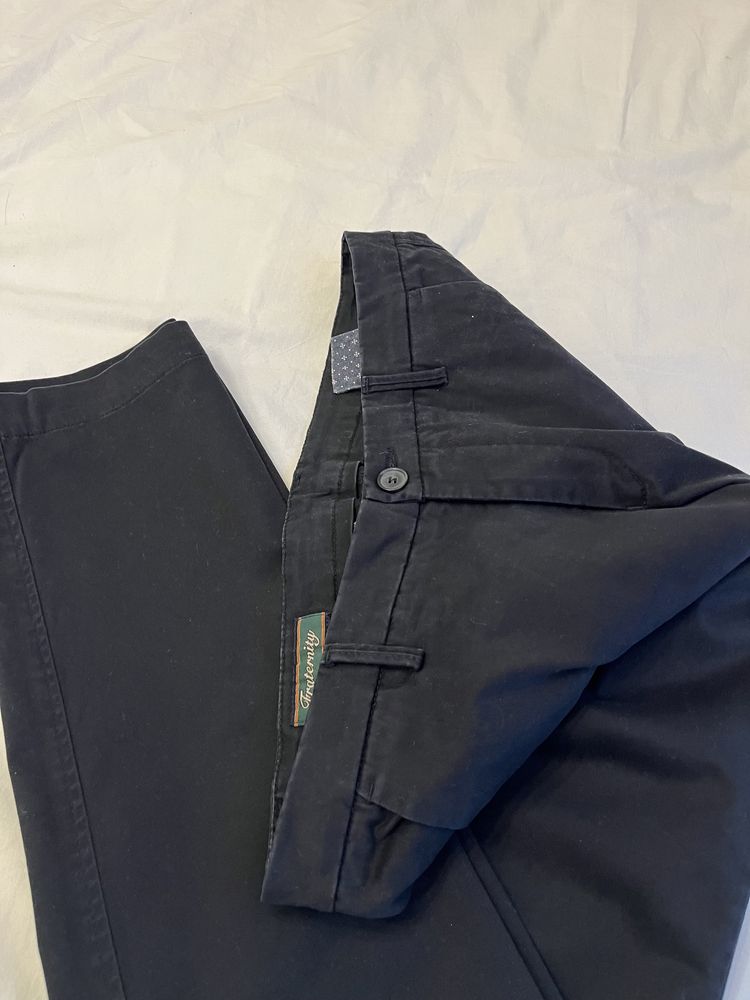 Idealnie czarne spodnie męskie rozm 50 L, bawełna + elastan
