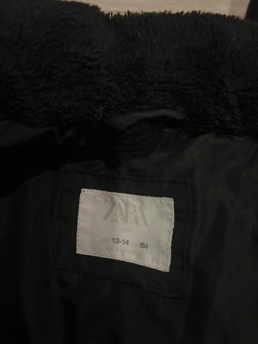 Куртка Zara на девочку
