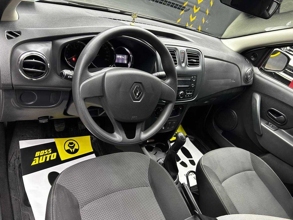 Renault Logan 2015