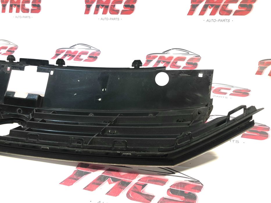 Grelha Frontal VOLKSWAGEN PASSAT B8 ORIGINAL