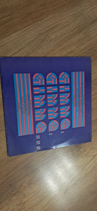 Vinyl Gimme Gimme Gimme.