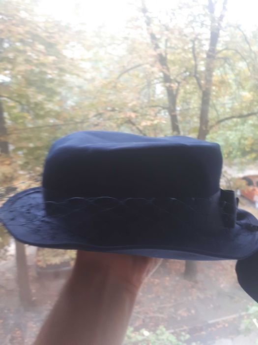 шляпка английской королевы