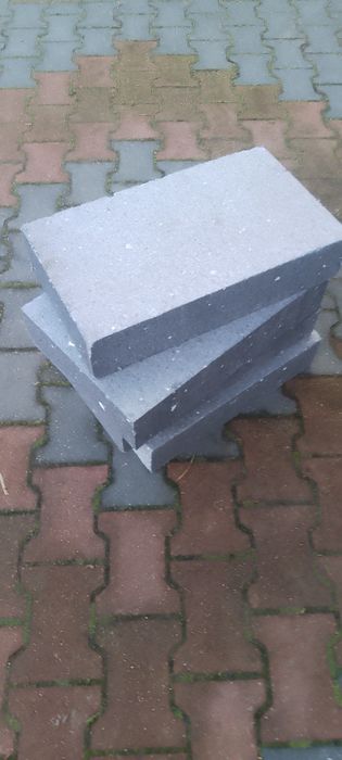 Oddam gratis styropian