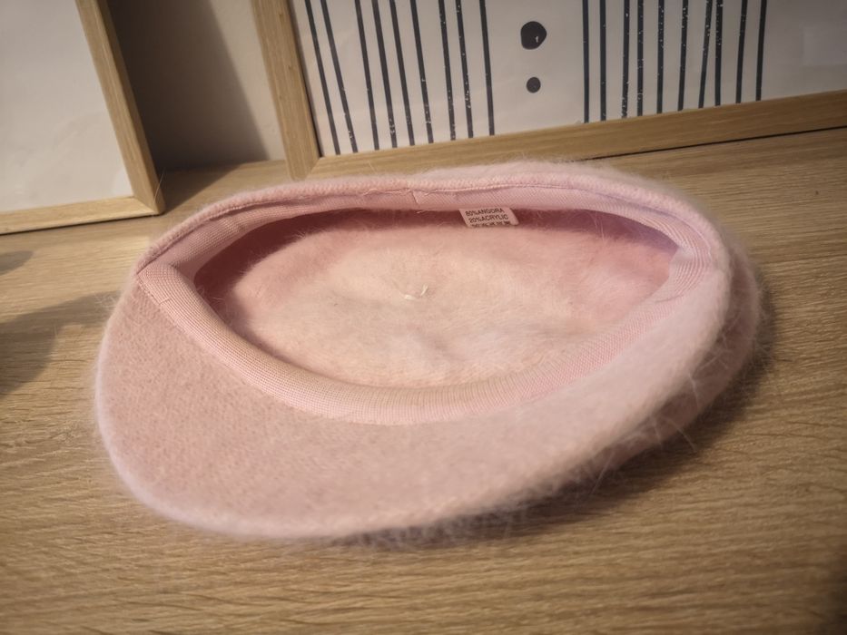 Beret, pudrowy  róż, angora