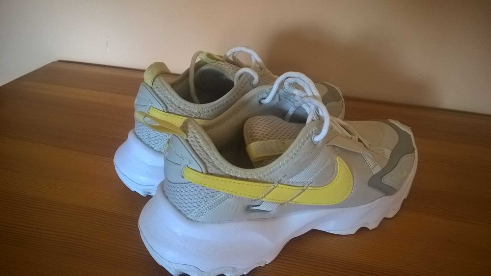 buty damskie Nike 39