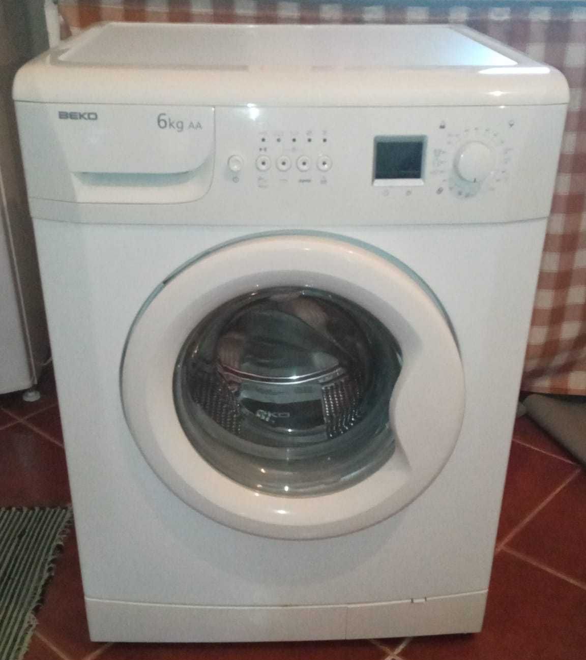 Máquina de lavar roupa BEKO 6KG