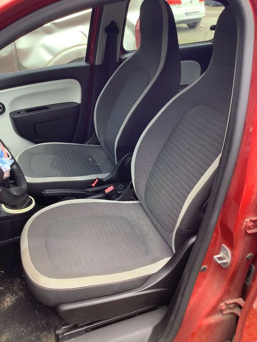 TWINGO III FOTELE KANAPA BOCZKI KOMPLET