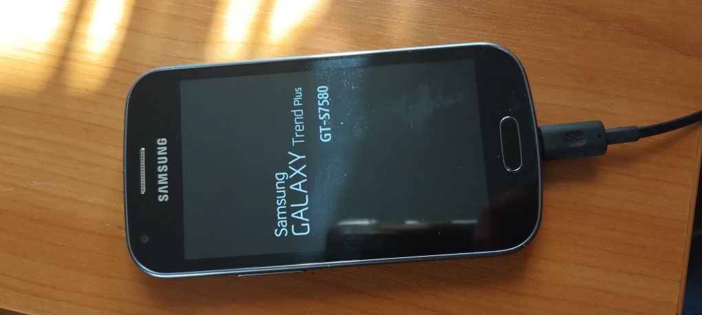 Samsung Galaxy trend Plus GT-S7580