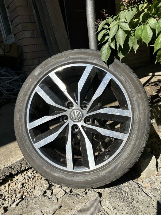 Диски оригінальні з гумою VW