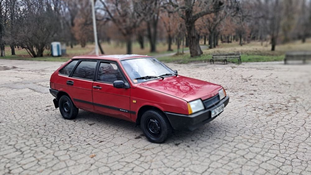 Продам ВАЗ 2109 .