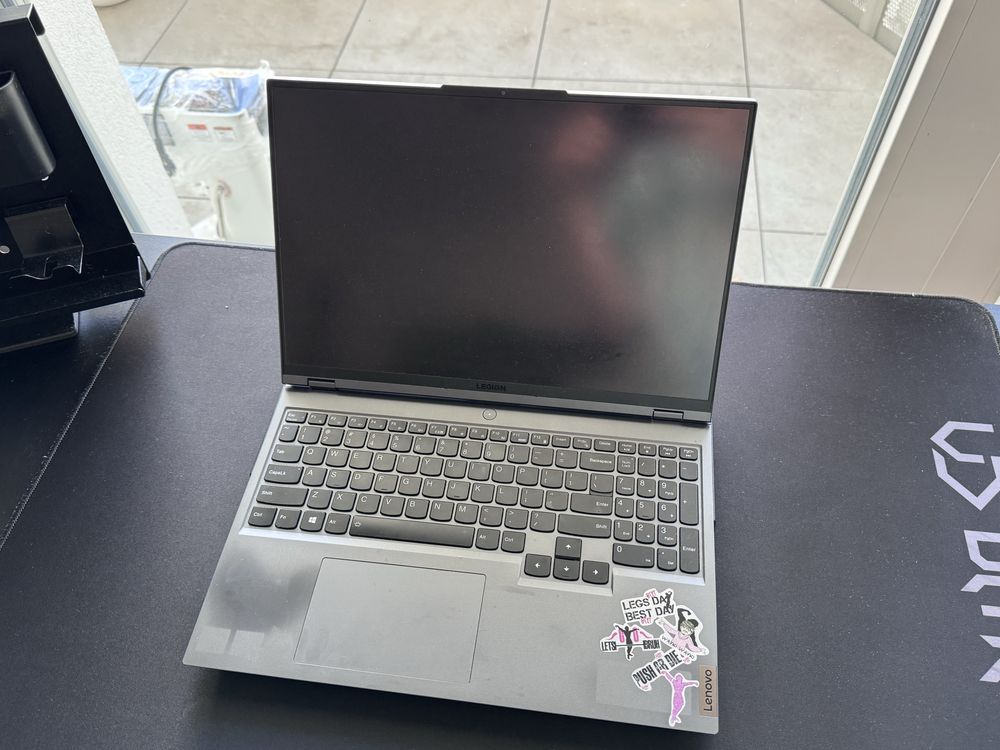 Laptop Lenowo legion 5 16” RTX3060 AMD RZ7