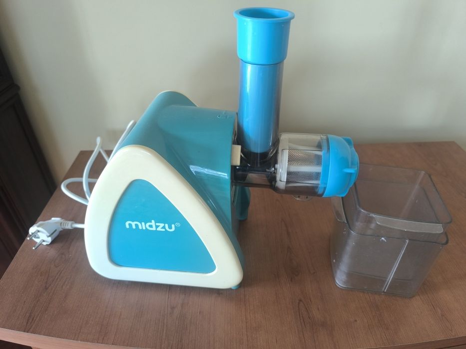 Máquina de sumos Midzu