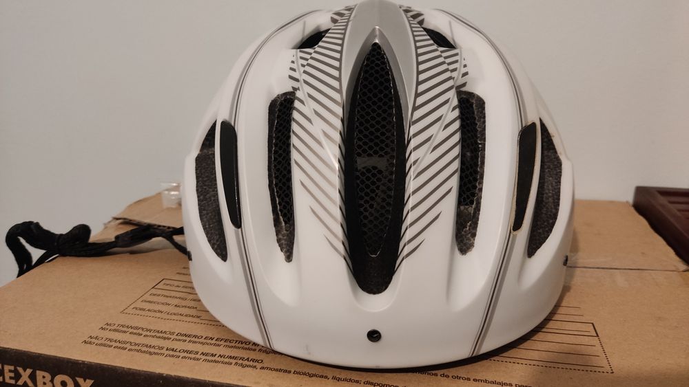Vendo capacete para andar de bicicleta