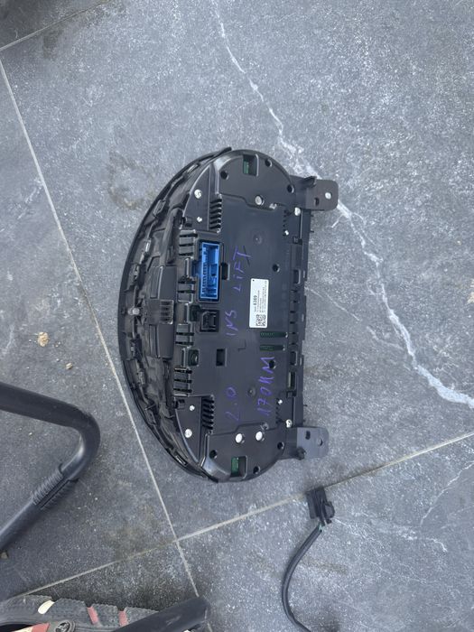 Opel insignia A lift licznik digital europa cyfrowy wyświetlacz