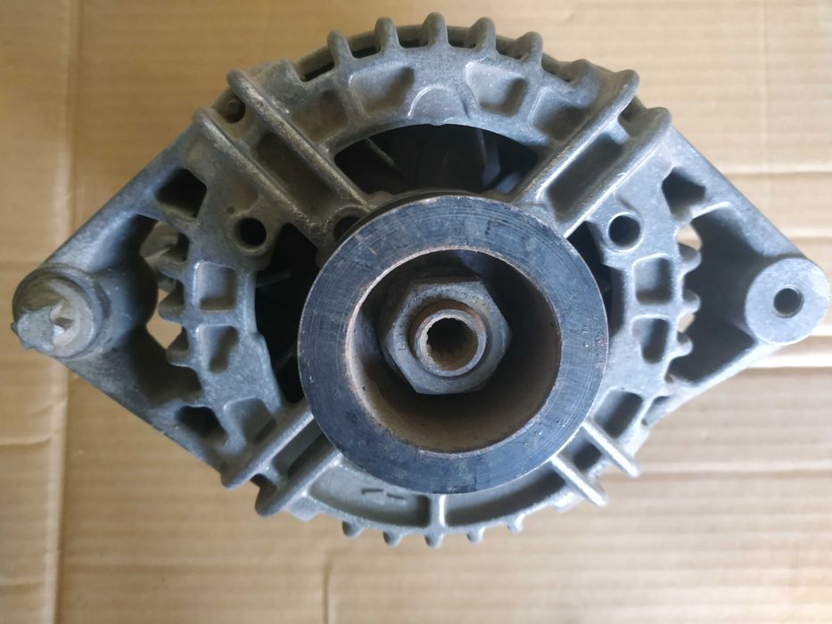 Генератор Opel Astra Combo Corsa C Meriva A Vectra C Zafira