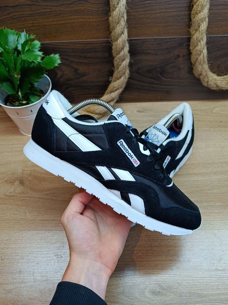 Czarne męskie buty sportowe sneakersy Reebok Classic Nylon