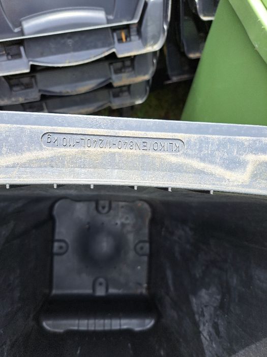 Kosz na śmieci 240 litrów możliwy transport