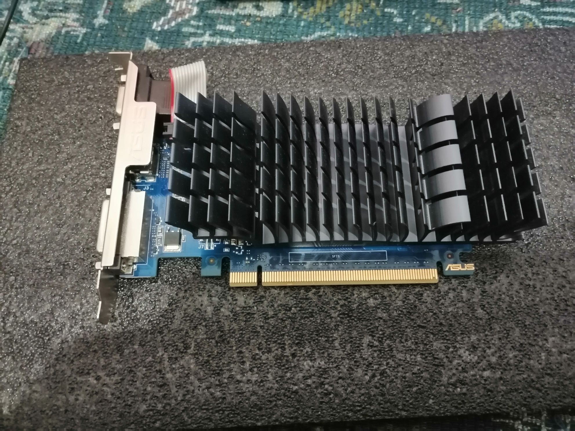 Видеокарта ASUS GT-730 2gb DDR5