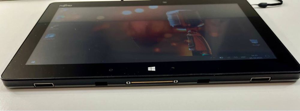 Планшет Fujitsu q616