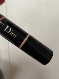 Diorblush colour and light
Christian Dior