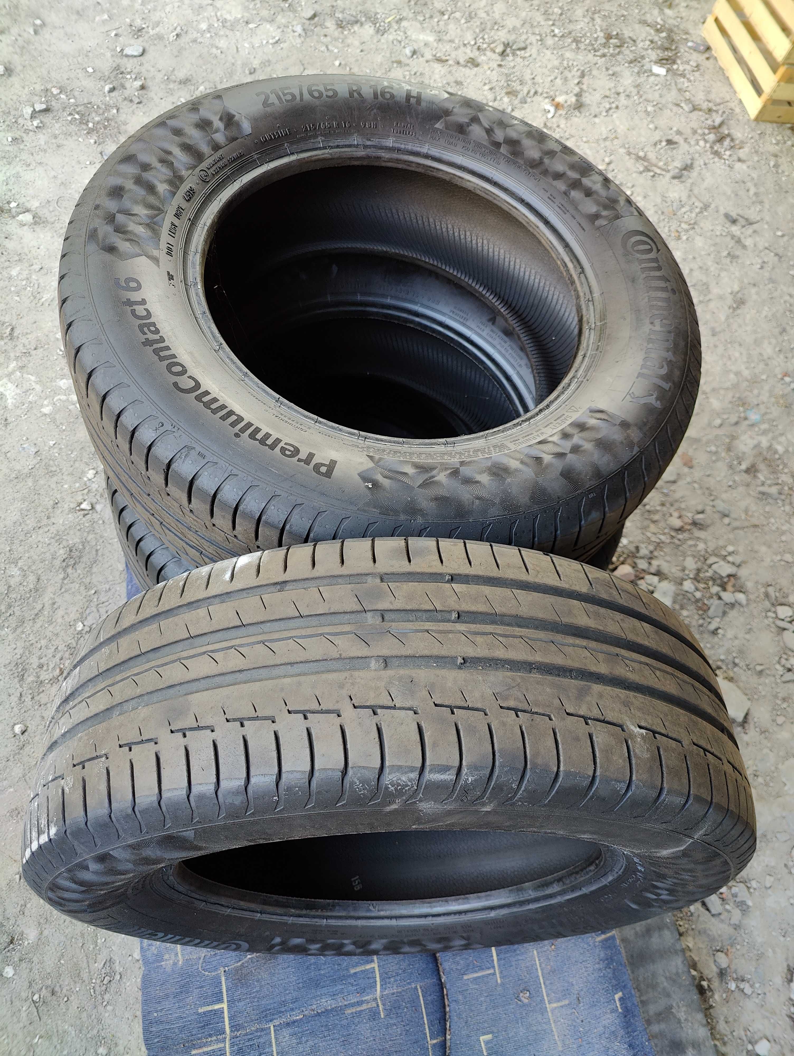 Continental 165/65/r16 premium contact 6