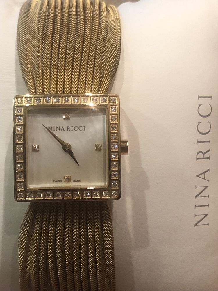 Часы женские,наручные,Nina Ricci,60000грн