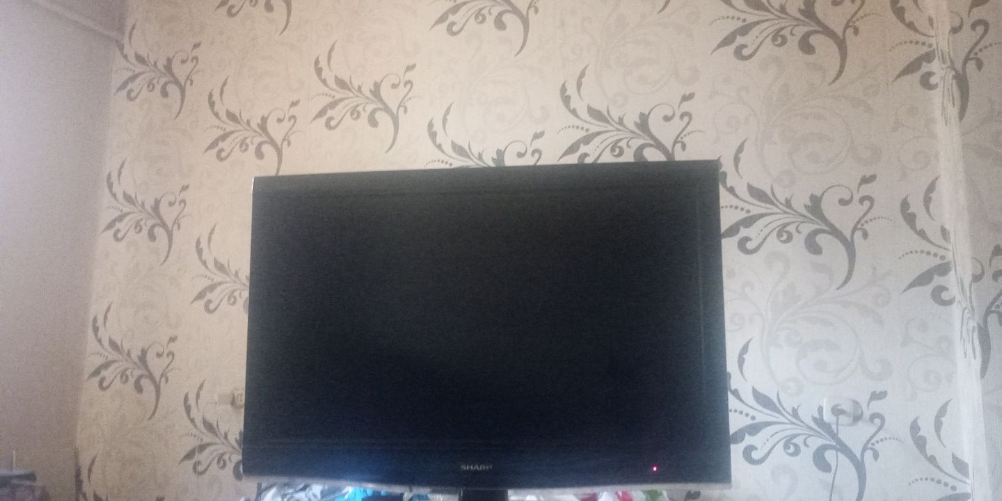 Телевизор  Sharp 32"