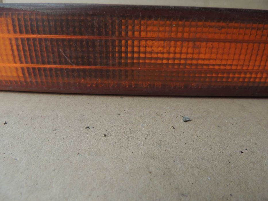 Kierunkowskaz prawy Toyota Camry 92,93,94,95,96,97