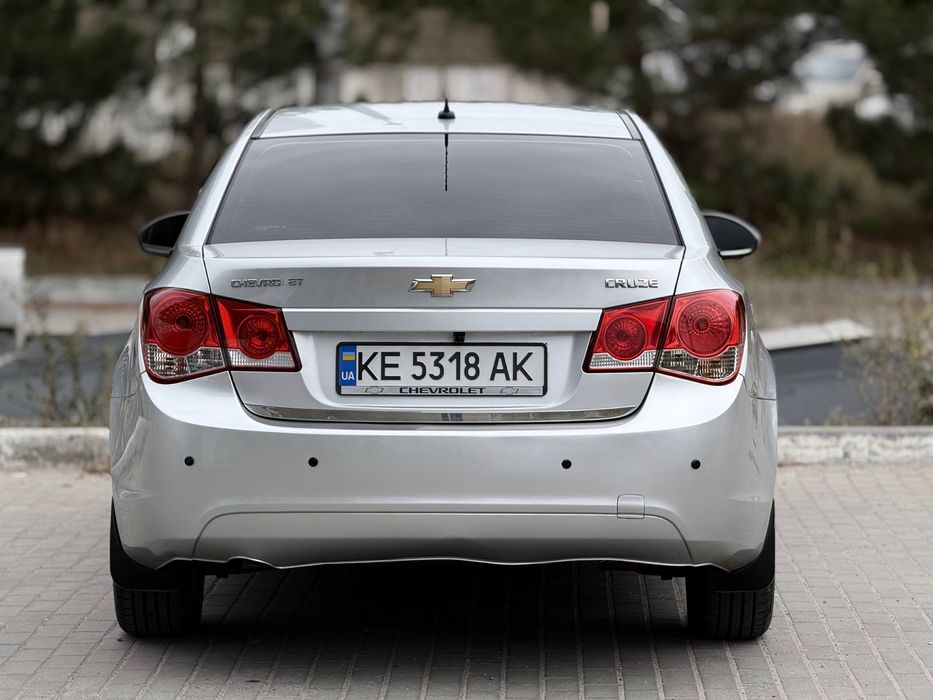Chevrolet Cruze идеальное состояние