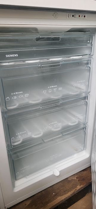 Zamrazarka Siemens 4 szuflady bdb stan transport gwarancja