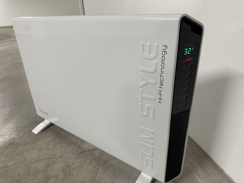 Aquecedor Convector DELONGHI Slim Style